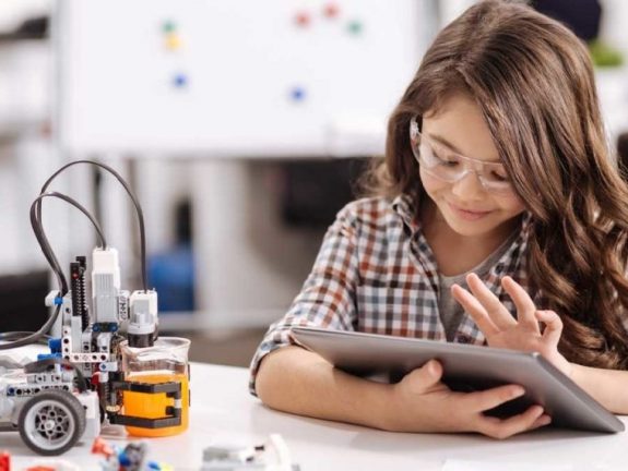 escuela infantil bilingüe en Valencia - robotica para niños en valencia