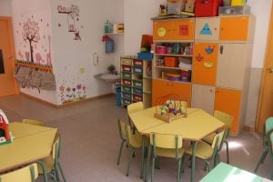 escuela infantil bilingüe en Valencia - clase colorida