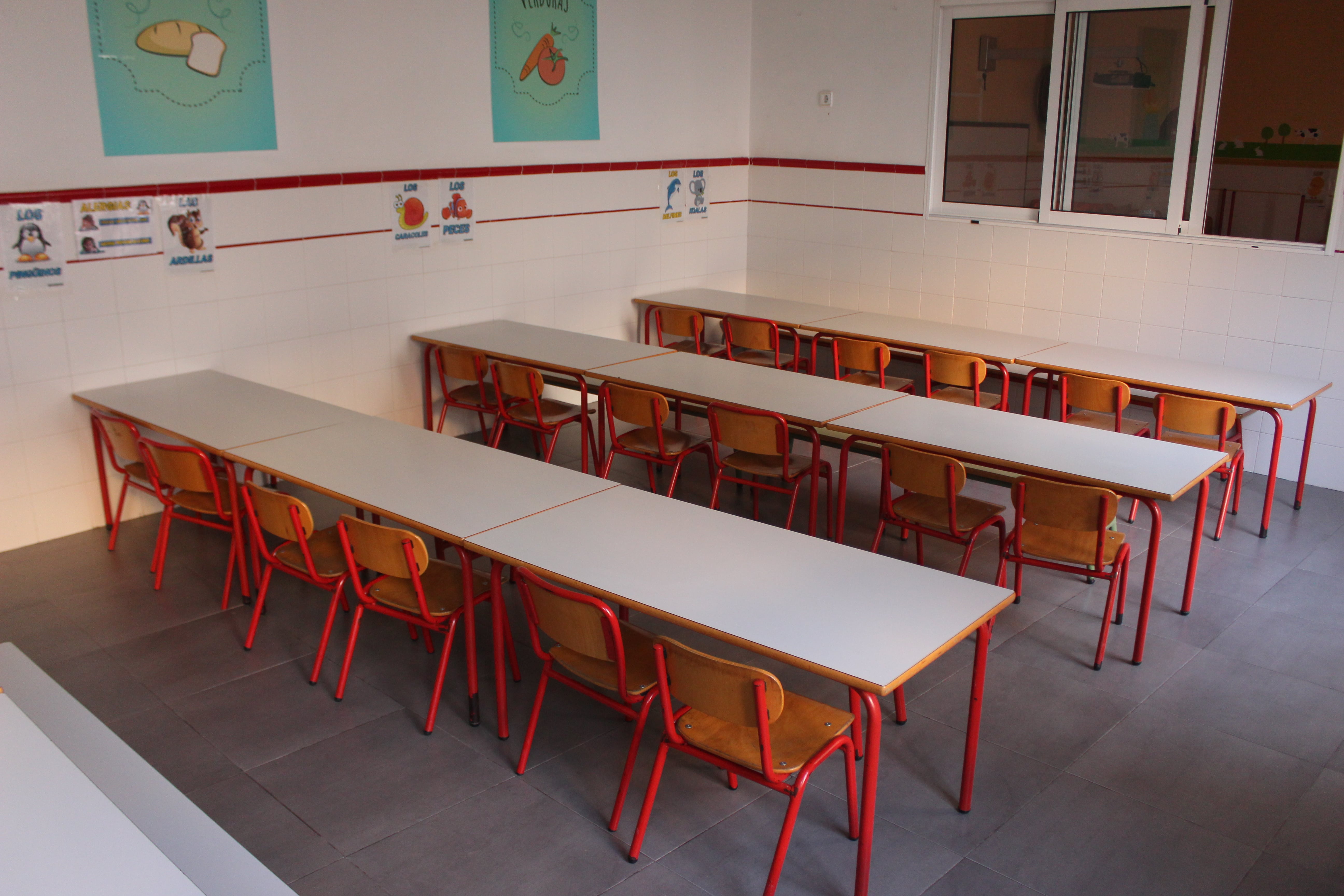 escuela infantil bilingüe en Valencia - comedor de rojo