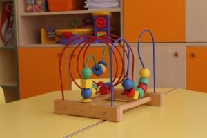 escuela infantil bilingüe en Valencia - juguete