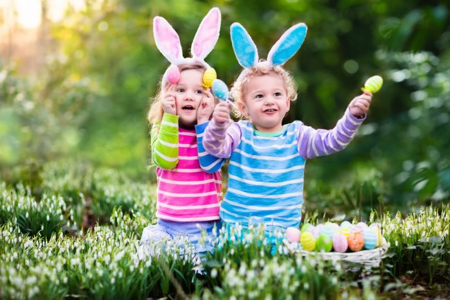 escuela de pascua para niños en Valencia - busqueda de huevos de pascua