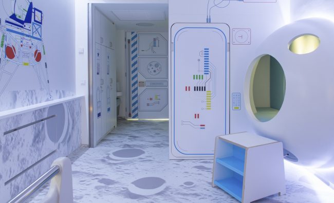 escuela infantil en Valencia - estacion lunar