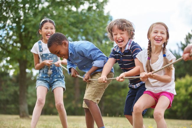 escuelas de verano en Valencia - niños jugando