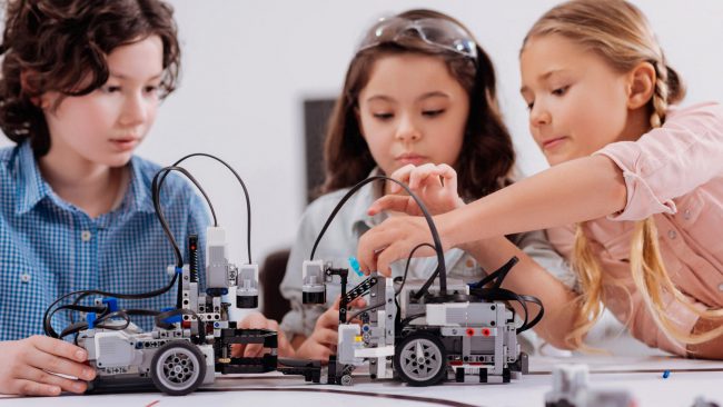 robotica educativa en Valencia - trabajo en equipo