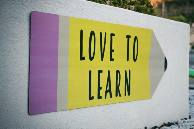 educacion infantil en ingles en Valencia - cartel