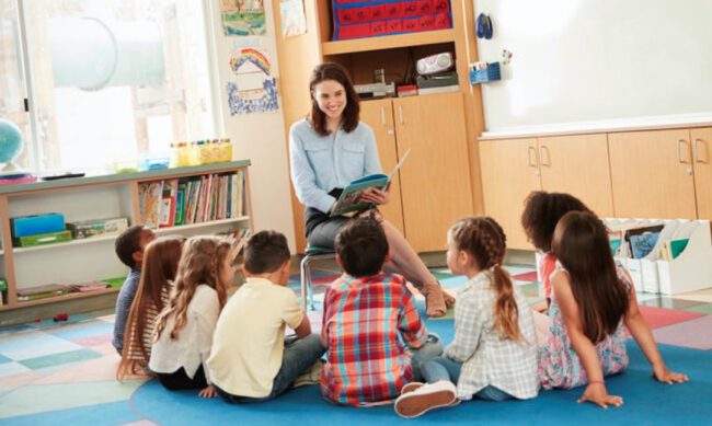 escuela infantil con clases burbuja en Valencia - clases profesionales