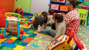 escuela infantil con clases burbuja en Valencia - niños
