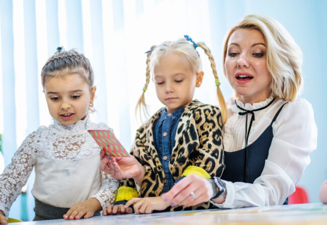 educacion infantil en valencia profesora-min