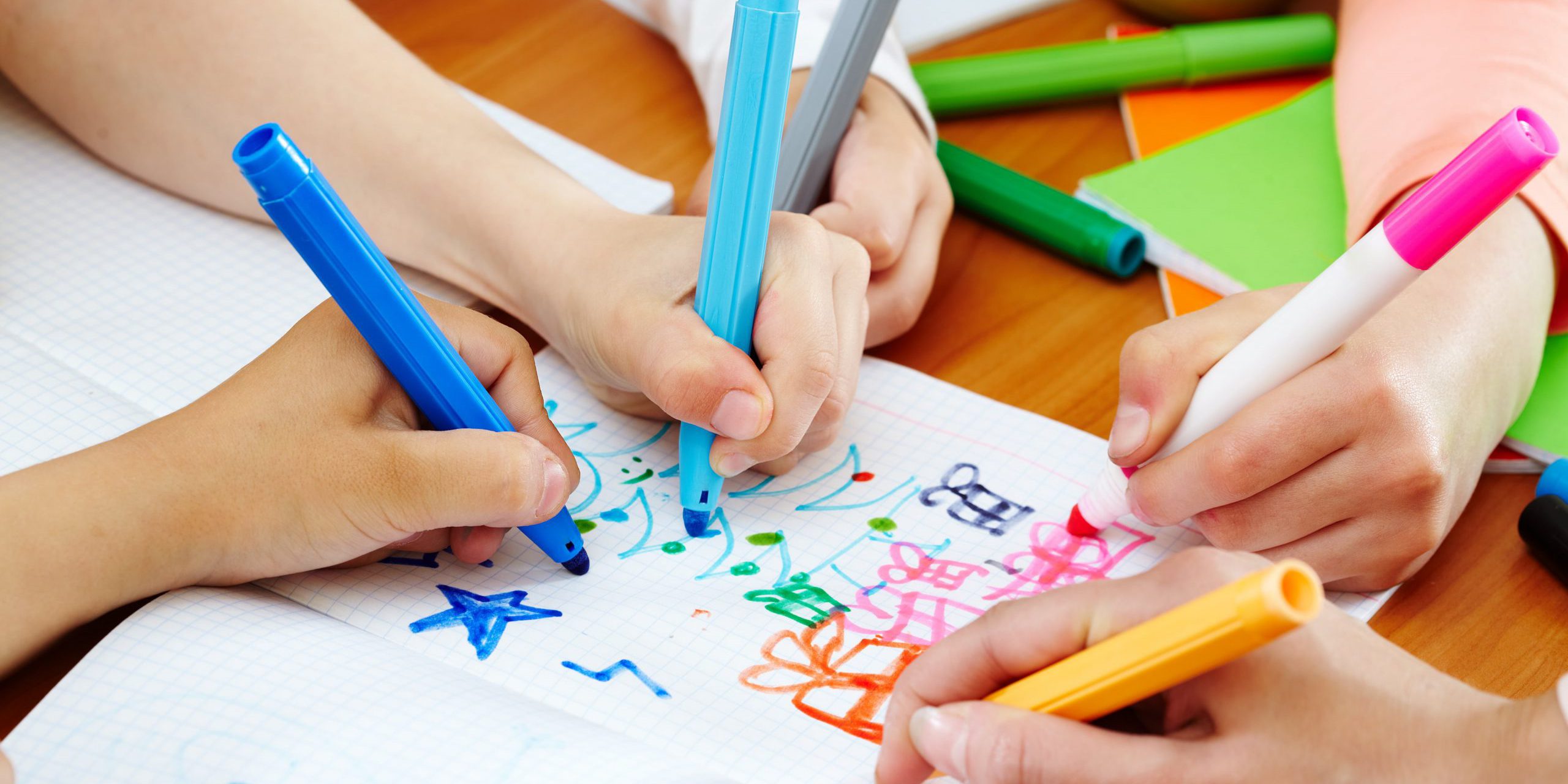 escuelas infantiles en Valencia – pintando- escuelas infantiles en Valencia - pintando-