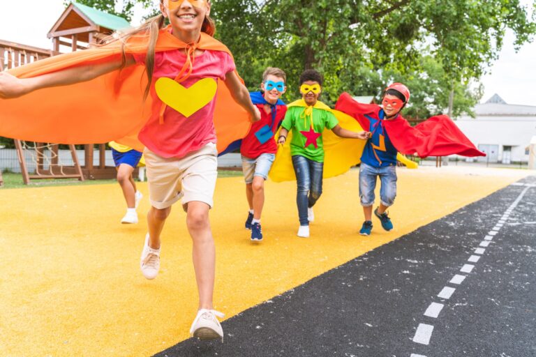 Campus de verano para niños en Valencia – niños divirtiendose Campus de verano para niños en Valencia - niños divirtiendose