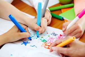 Escuelas infantiles Valencia - Dibujar
